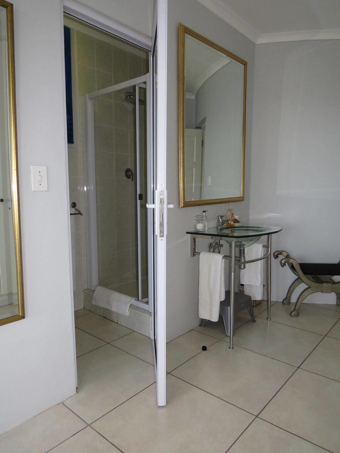 The Nantucket Hotel Hermanus Bagian luar foto