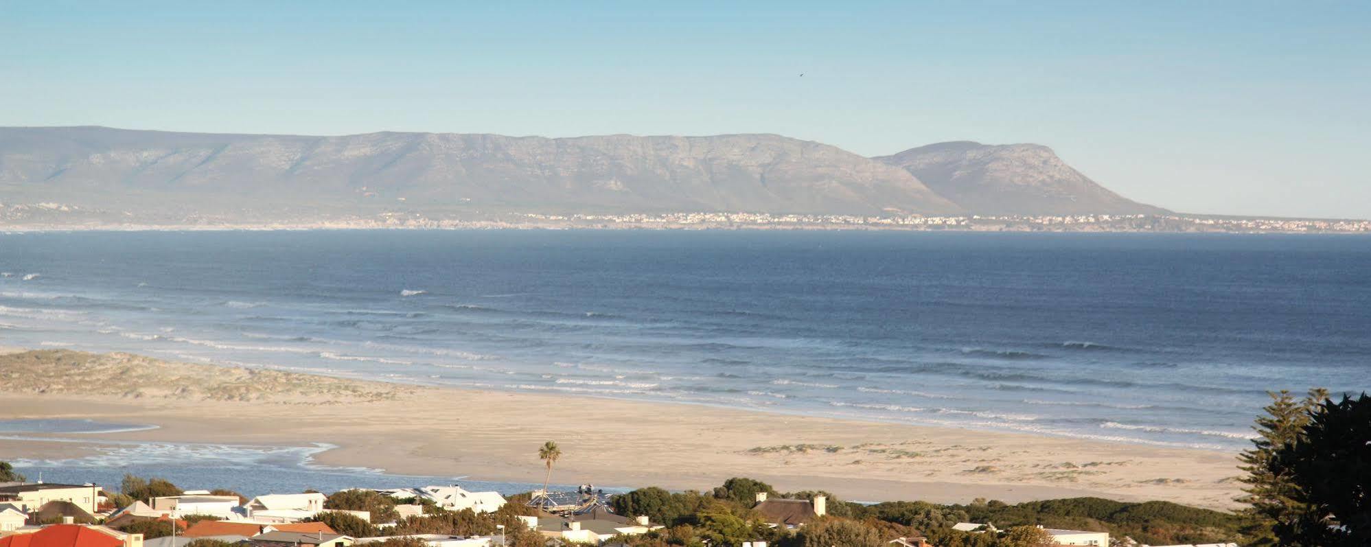 The Nantucket Hotel Hermanus Bagian luar foto