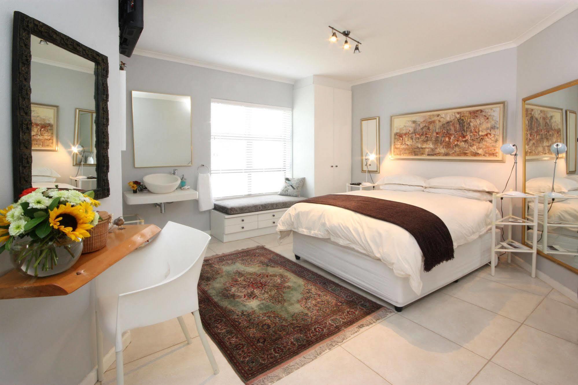 The Nantucket Hotel Hermanus Bagian luar foto